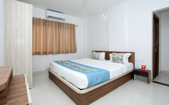 Oyo 11075 Home Modern 3bhk Gulab Bagh