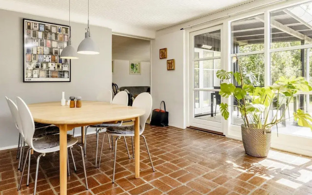 4 Star Holiday Home in Hals