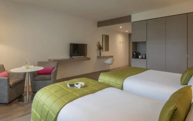 The Gibson Hotel