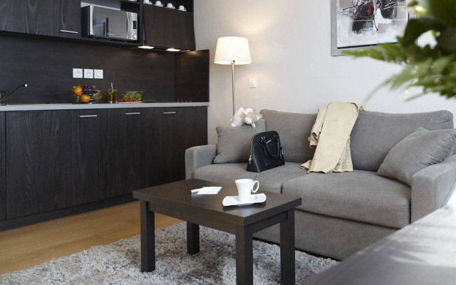 Seven Urban Suites Nantes Centre