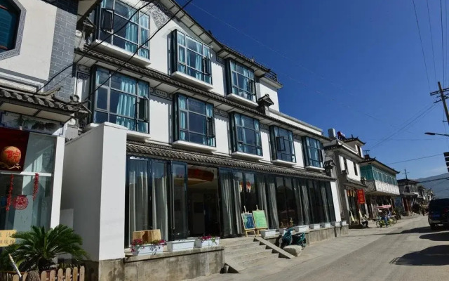 YiHai ZhuYuan Boutique Inn