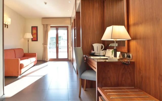 Suites & Residence Hotel Napoli