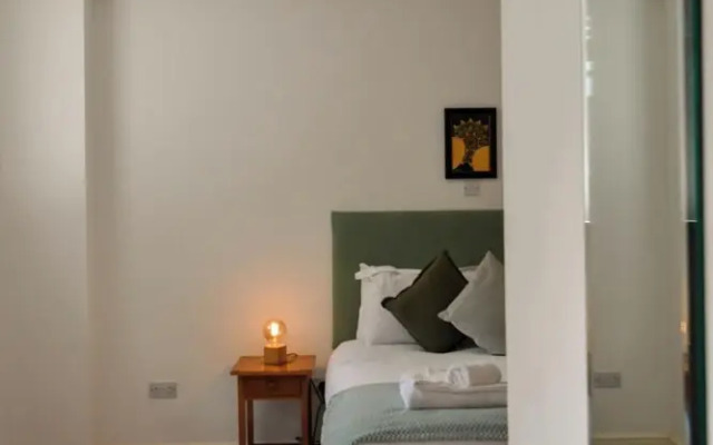 The Dashwood Hotel by Aziz