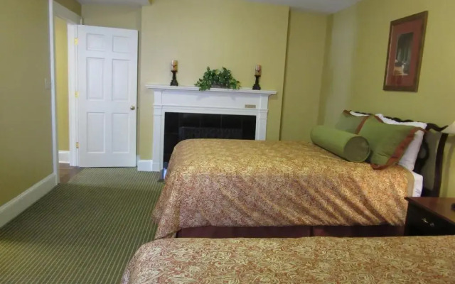 The Lodge Alley Inn