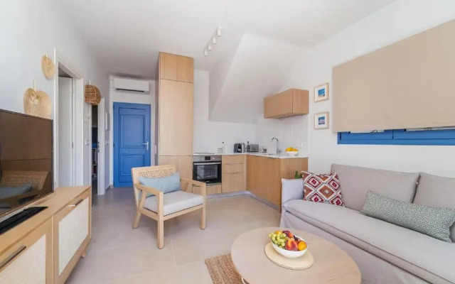 Lefkada Blue Luxury Apartments B6, Perigiali Entrance level
