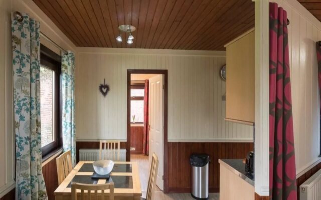 Primrose Lodge 7 With Hot Tub(H 2014) 57555