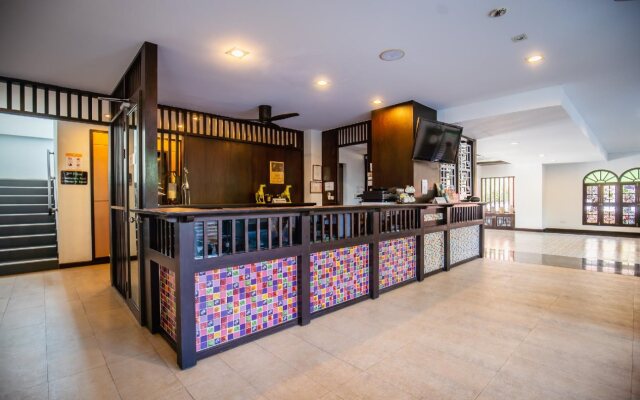 Ratana Hotel Chalong