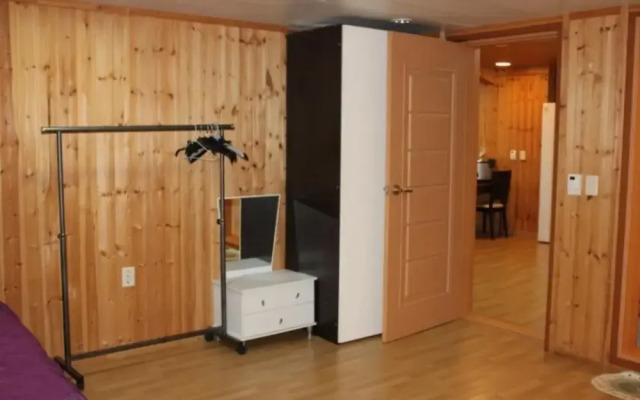 Youngwol Sky Pension Camping