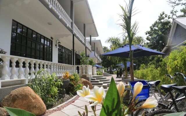 La Digue Self-Catering Apartments