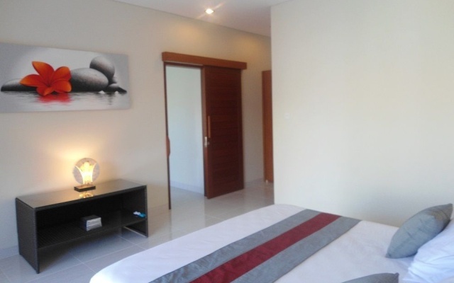 Villa Kookaburra Sanur – Guest Rooms – Denpasar