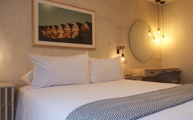 w Fancy 2BR With Balcony in Miraflores