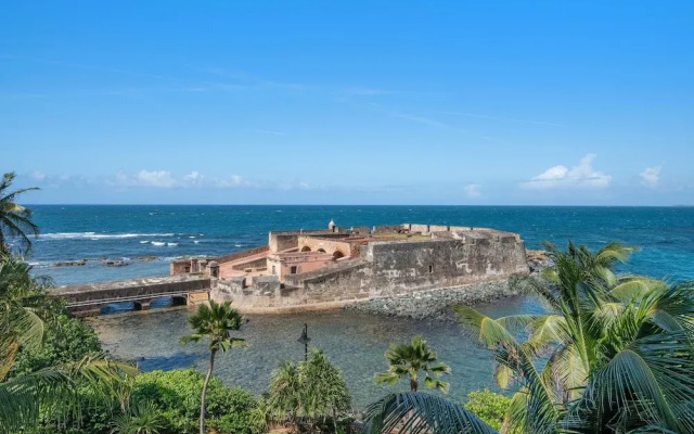 Lagoon407-bl in San Juan