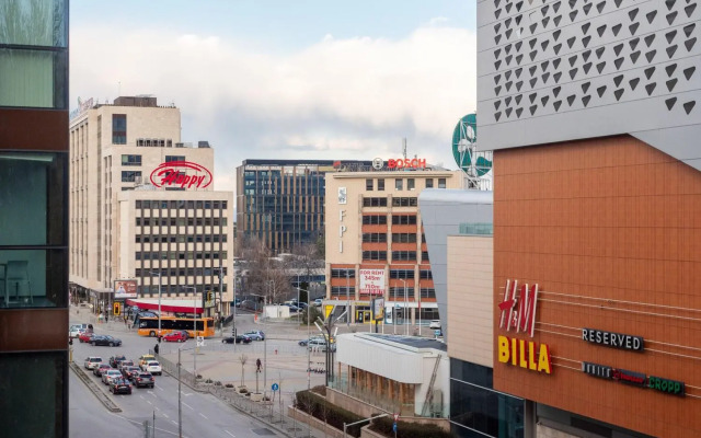 Paradise Center Apartment 1