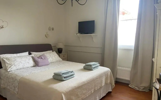 Bed and Breakfast Villa Gina