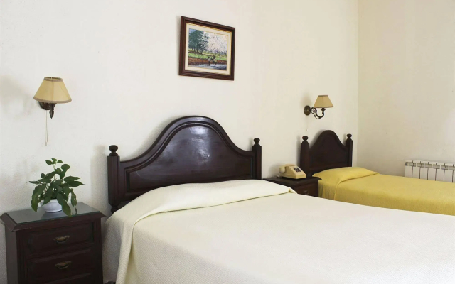 Hotel Aeromar