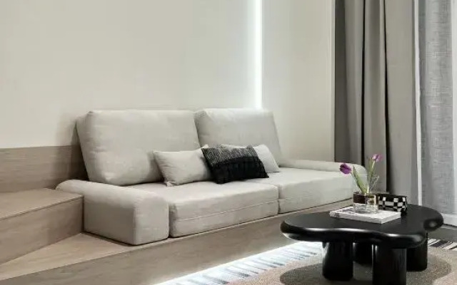 Waiting for You Designer Homestay (Zhanjiang Jinshawan)