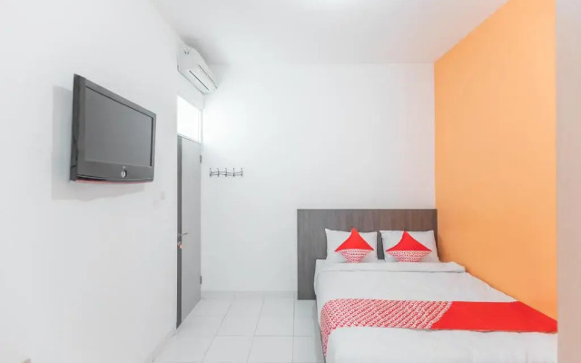 OYO 1907 Pangrango Residence