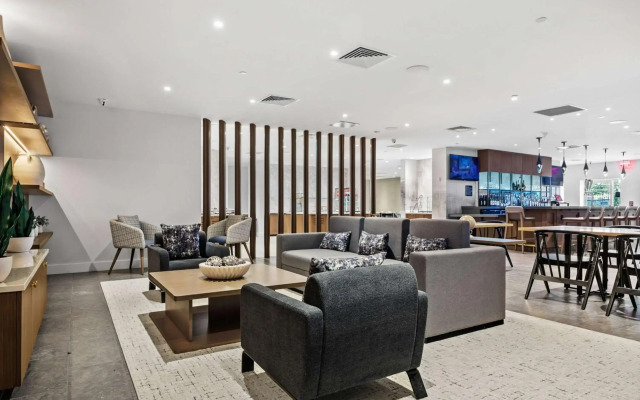 Doubletree By Hilton New York Jfk Airport Hotel