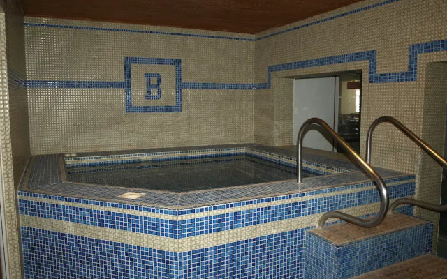 Burlington Hotel