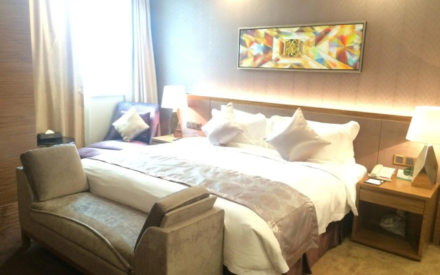 Shenzhen Baoan PLUS Gems Cube Hotel