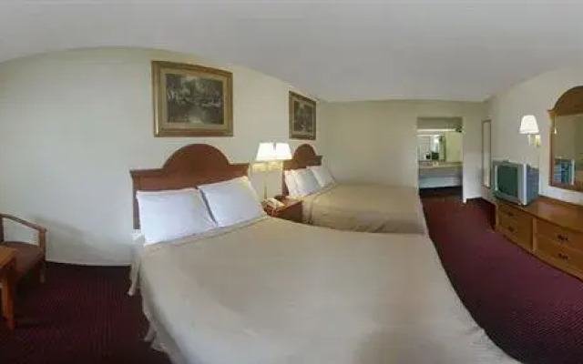 Rodeway Inn and Suites