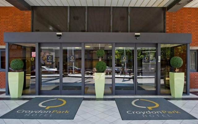 Clarion Collection Croydon Park Hotel