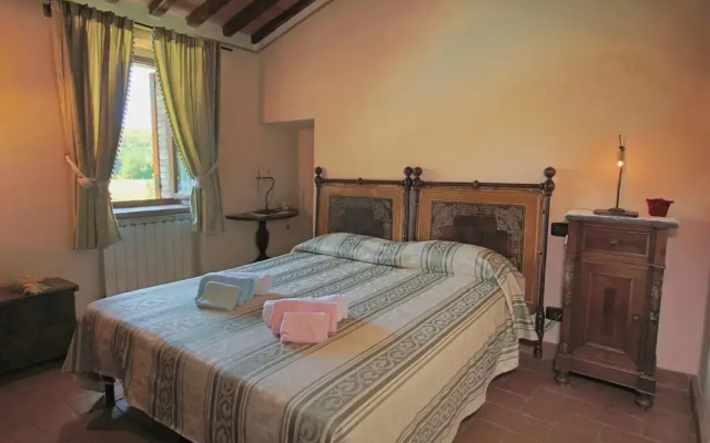 Apartment in Todi With Pool & History