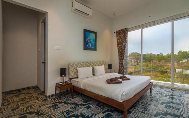Saffronstays Fred