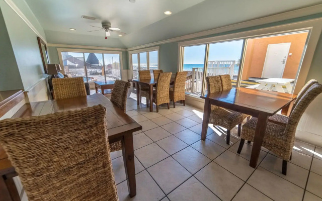 Seahaven Beach Hotel
