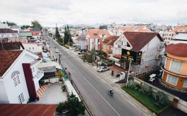 Minh Phu Hotel