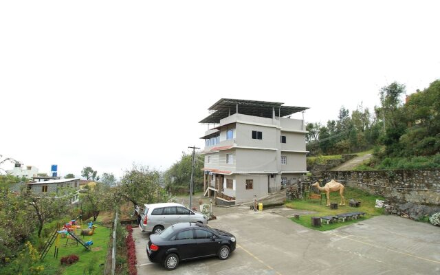 Oyo 11719 Hotel Sierra