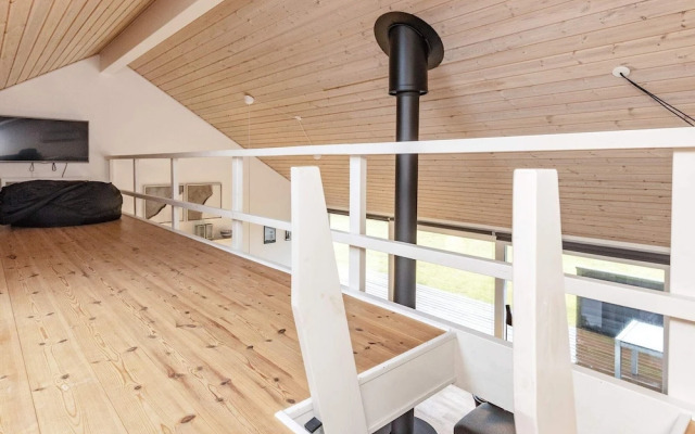 6 Person Holiday Home in Brovst