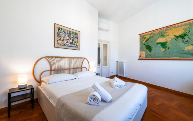 Casa Emme in Rome With 2 Bedrooms and 1 Bathrooms