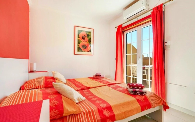 Remarkable 2-bed House in Arona