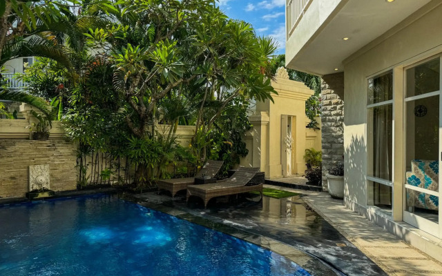 Awila Villa Kuta