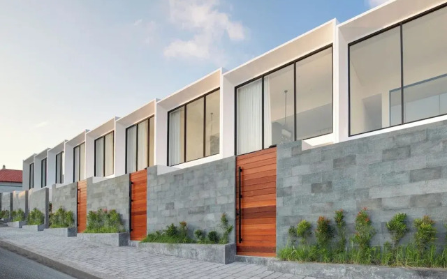 The Oasis II Townhouses by BREIG