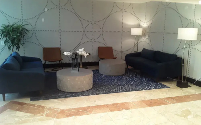 Garden Inn & Suites