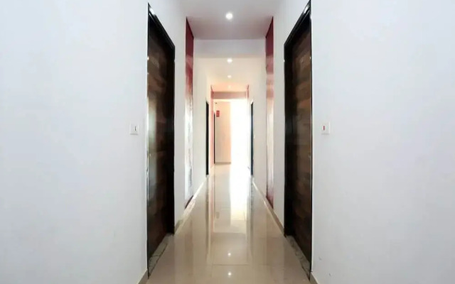Starlet Prime by OYO Rooms