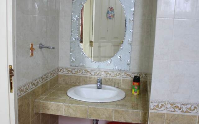 Villa Kota Bunga Peony