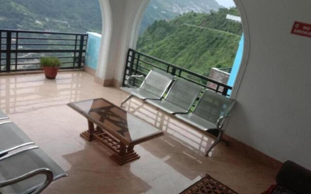 HOTEL PUSPWAN AND RESTAURANT by StayApart