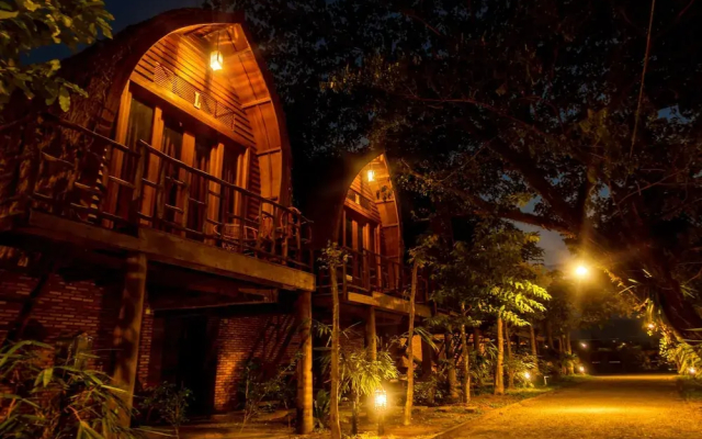 Bamboo Bungalow