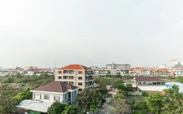 Ark Hotel
