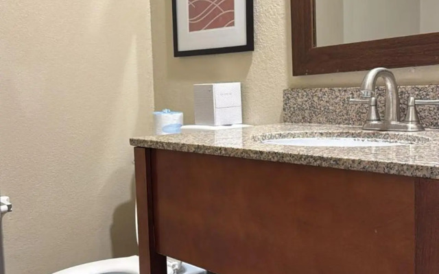 Comfort Inn Wethersfield - Hartford