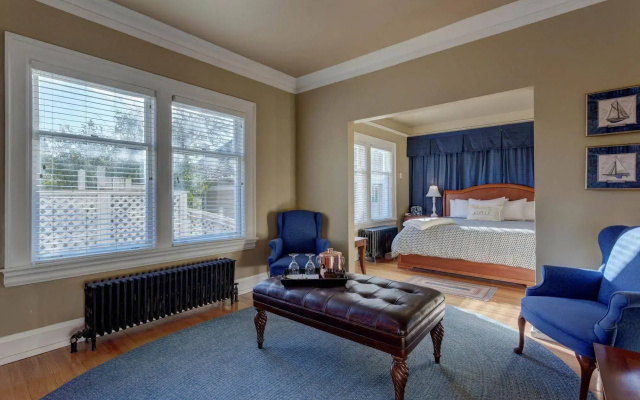 Nantucket Inn