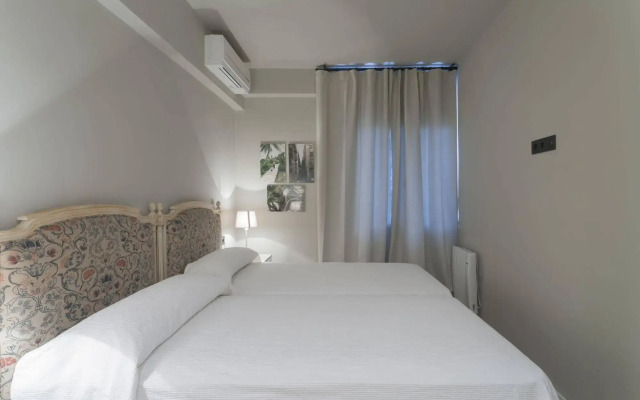 PYR Select Salamanca Luxury
