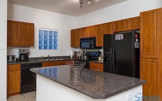 Heart of Phoenix By Signature Vacation Rentals