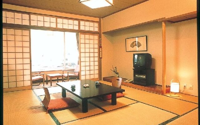 Hanabishi Hotel