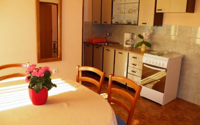 Dujmovic Zeljka - Two Bedroom