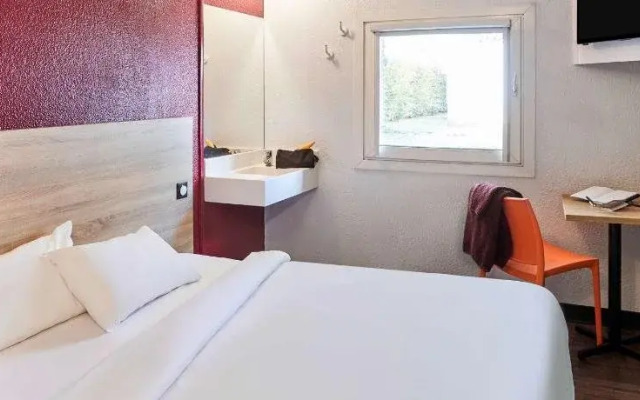 hotelF1 Compiegne