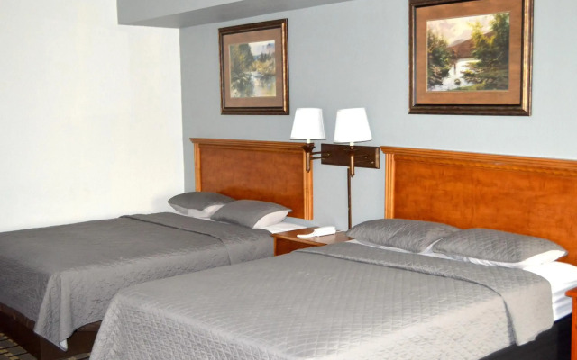 Americas Best Value Inn & Suites St. Cloud